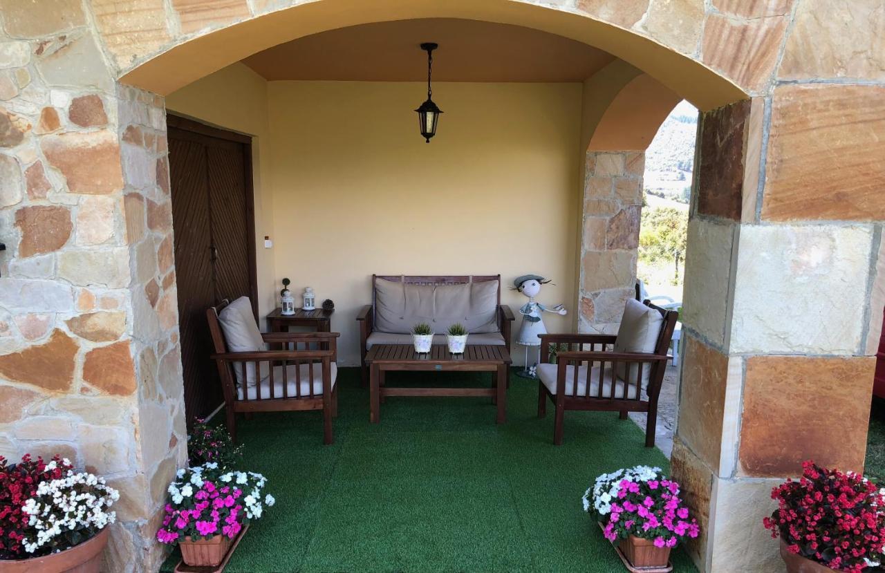 Casa Mieses Villa ภายนอก รูปภาพ