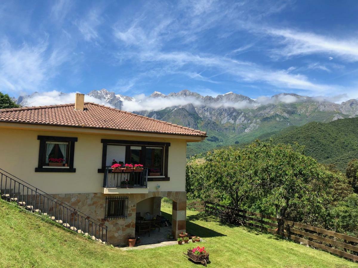 Casa Mieses Villa ภายนอก รูปภาพ